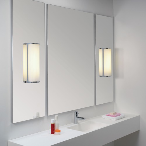 14817-monza-mirror-mounted-insitu-1