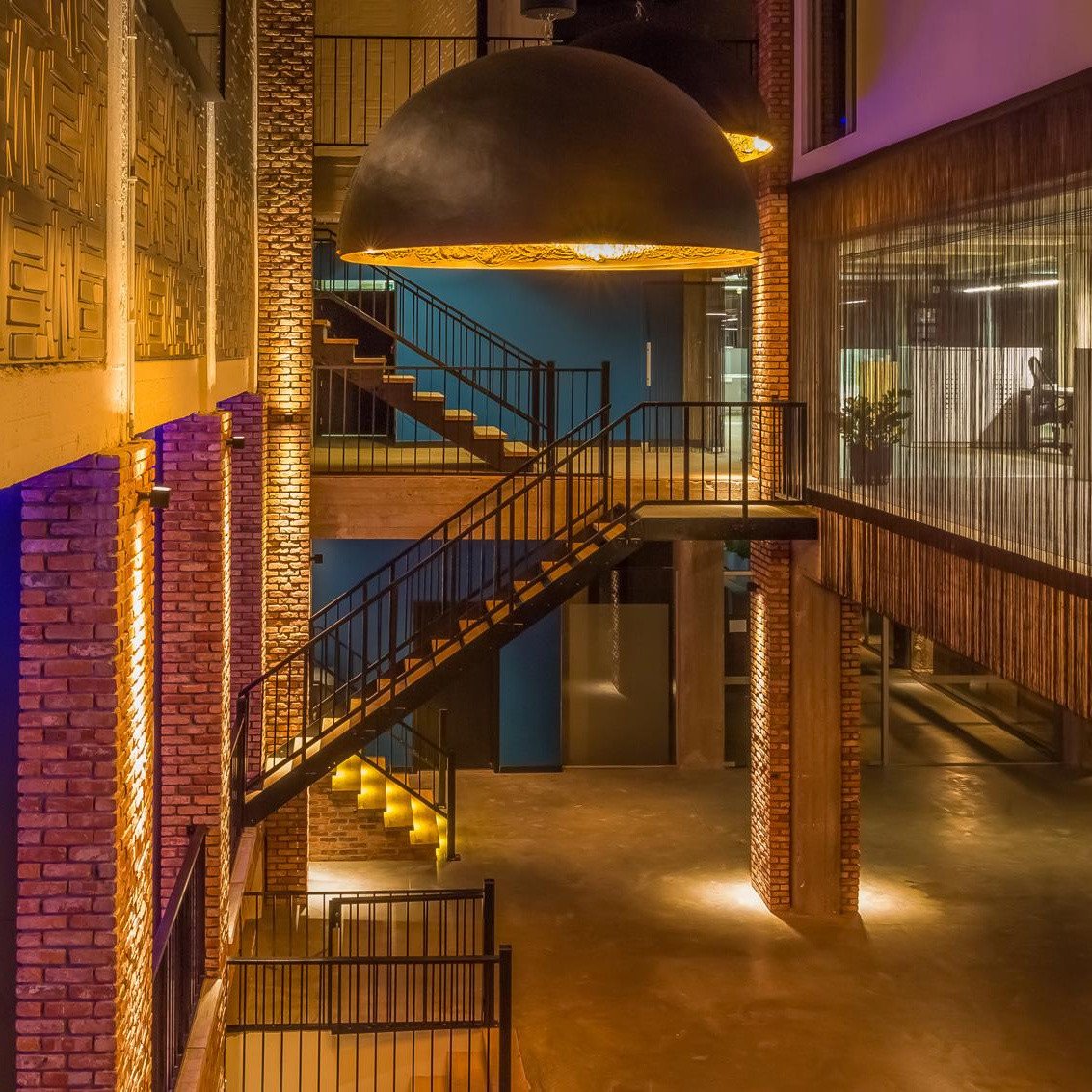 210740_1133x1133-id1818411-0784edf7594dd8846a66515cbda395d2