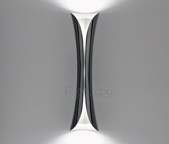 cadmo-applique-artemide-large-1372010a-noir-blanc-cadmo-applique-artemide_2