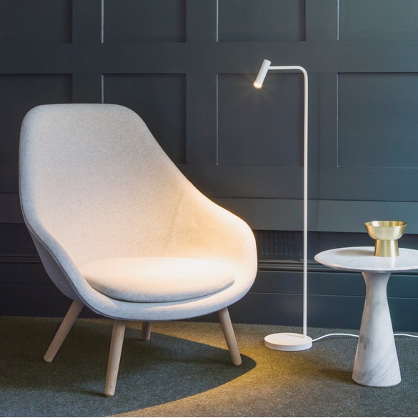 enna-lampadaire-astro-lighting-blanc