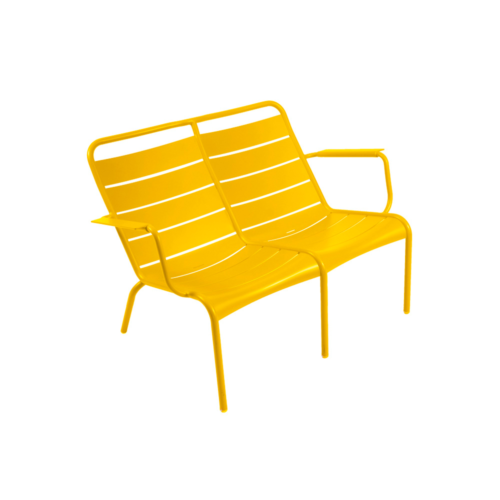 fauteuil-bas-duo-luxembourg-fermob-miel