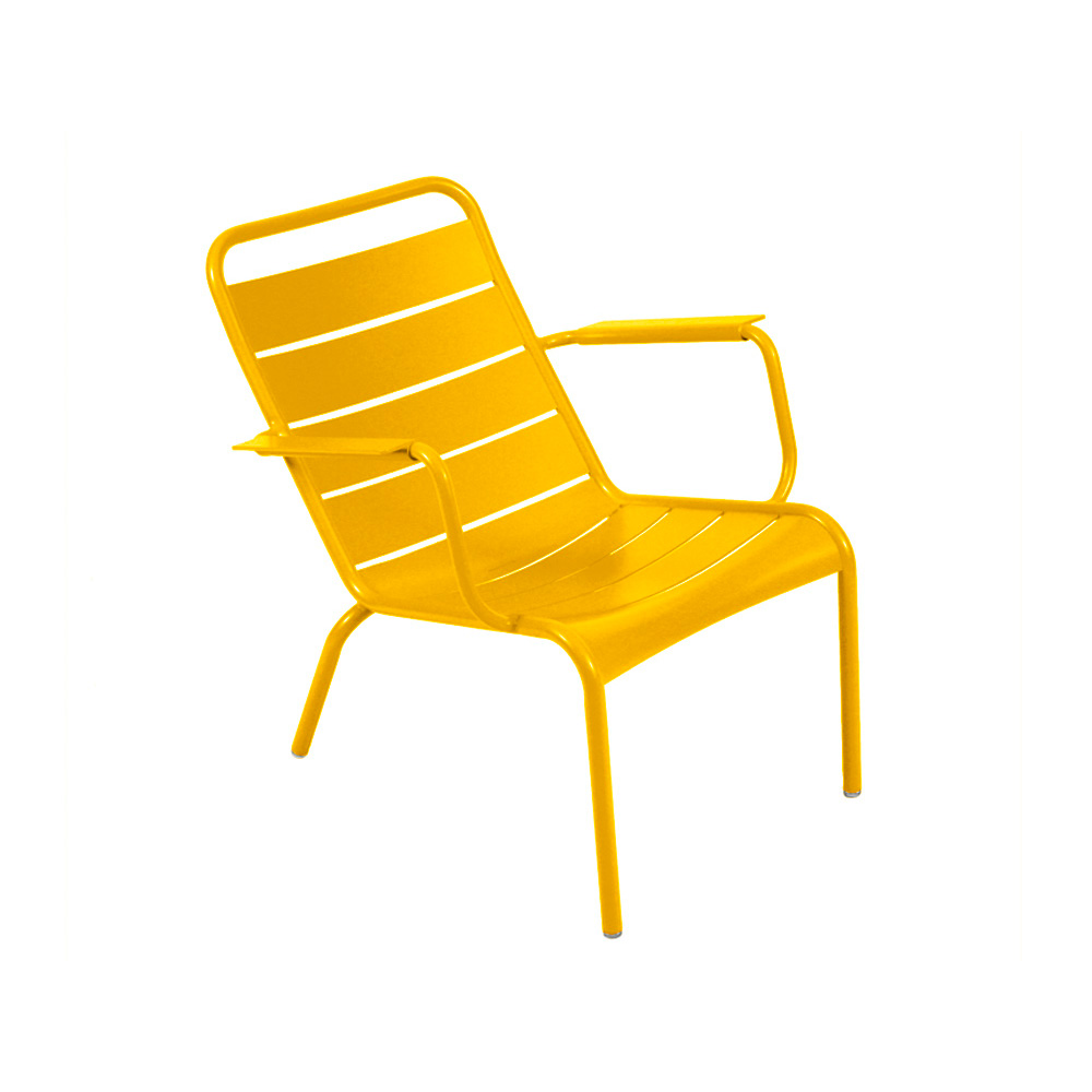 fauteuil-bas-luxembourg-fermob-miel
