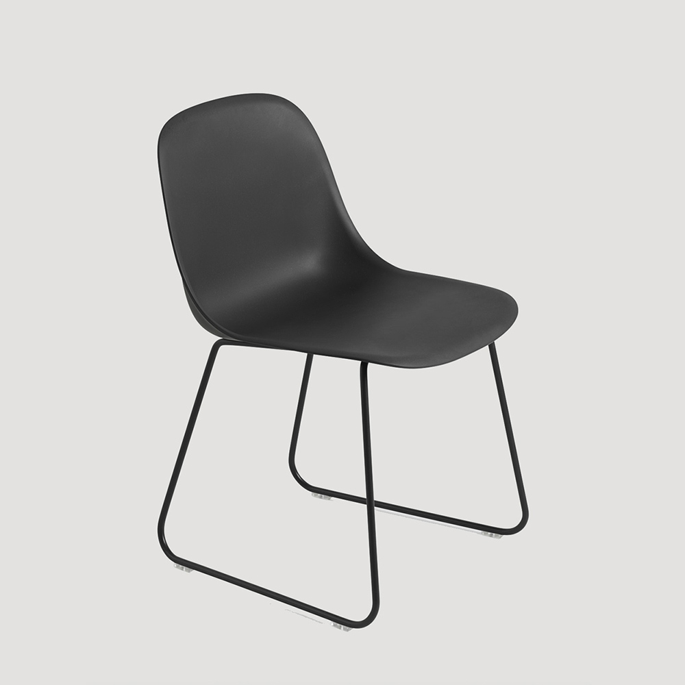 fiber_sidechair_sled_black_web