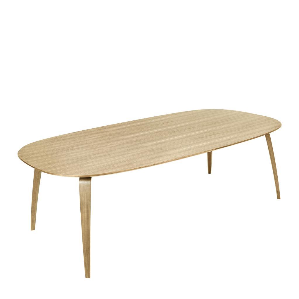 gubi_table_elliptical_oak_72dpi_rgb_product_1