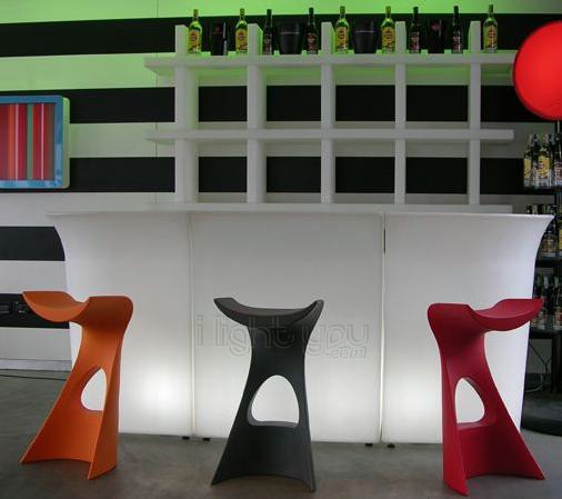 koncord-tabouret-slide-design-large-sd-kon075-noir-koncord-tabouret-slide-design_3