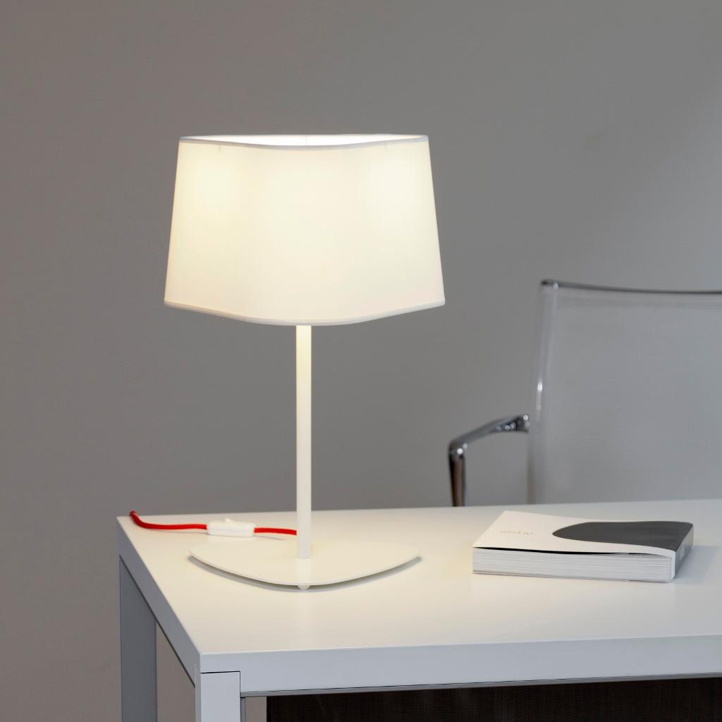 lampe_moyen_nuage_blanc_diffusant_on_1_1024x1024_