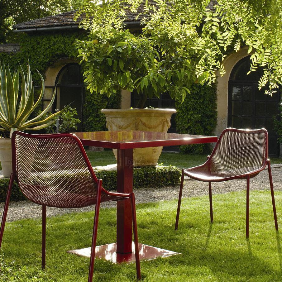 lot-de-4-round-chaise-emu-large-465-31-rouge-lot-de-4-round-chaise-emu_3_1_1_1