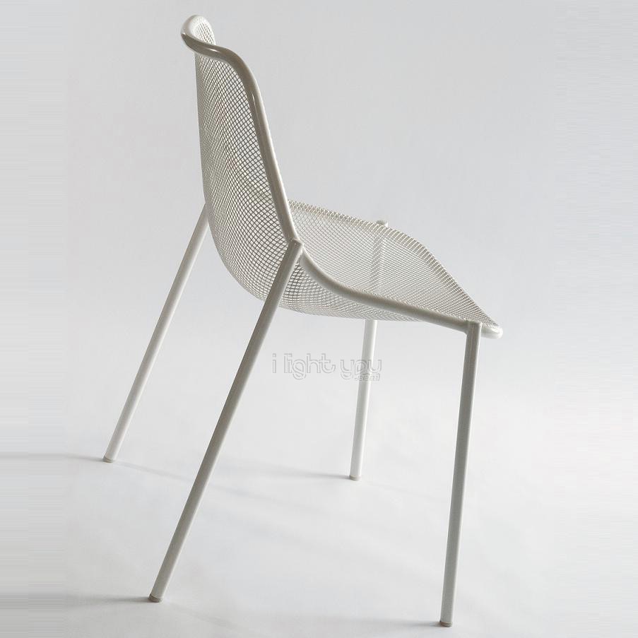 lot-de-4-round-chaise-emu-large-465-79-gris-clair-lot-de-4-round-chaise-emu_2