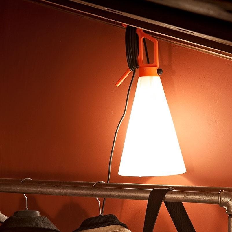 may-day-table-grcic-flos-f37800-product-life-01-1440x802