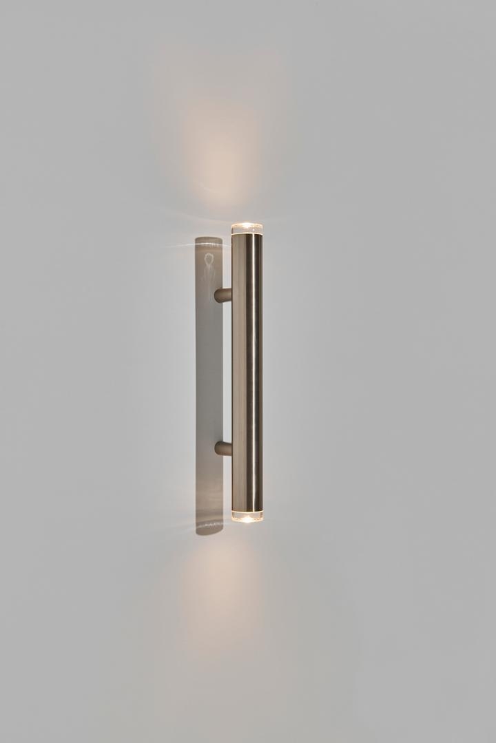 petite_friture_pyl_wall_light_l_chrome_on_011