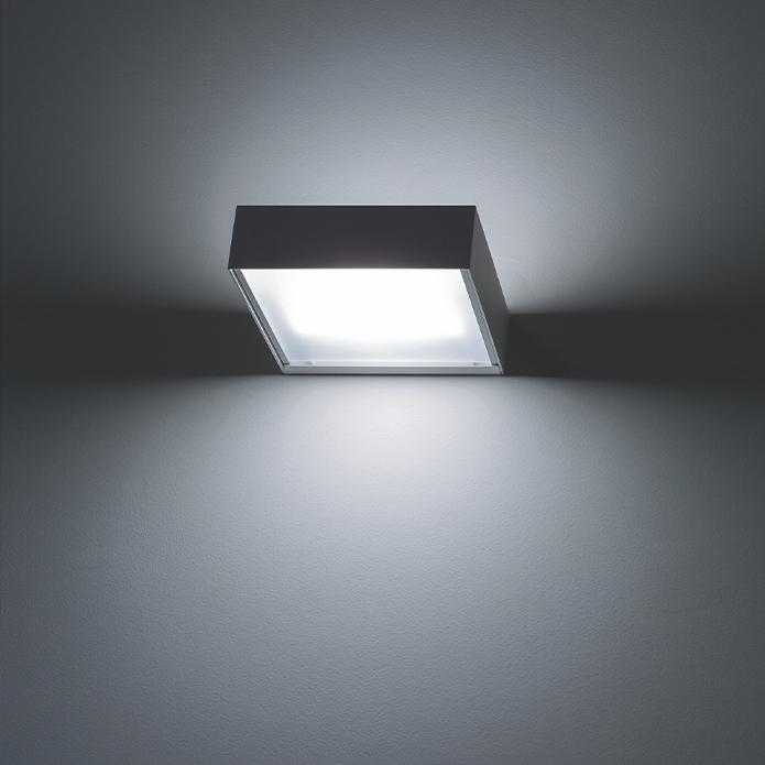 Applique TOAST ON/OFF 3000K Finition Chrome Poli