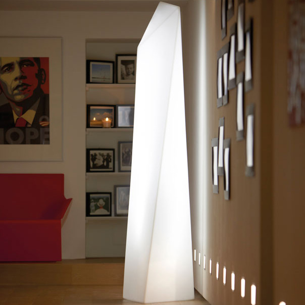 slide-manhattan-floor-lamp-3_3