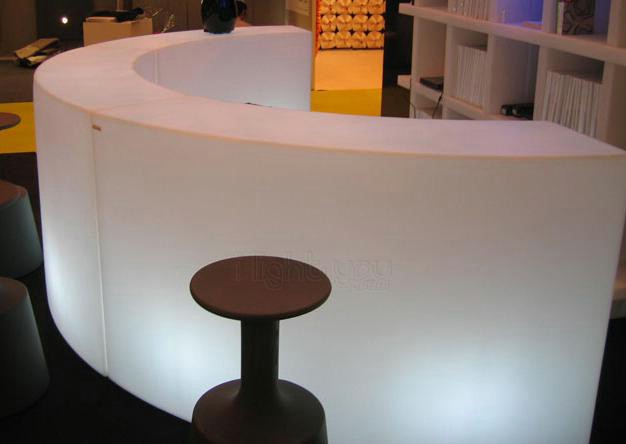 snack-bar-lumineux-slide-design-large_4