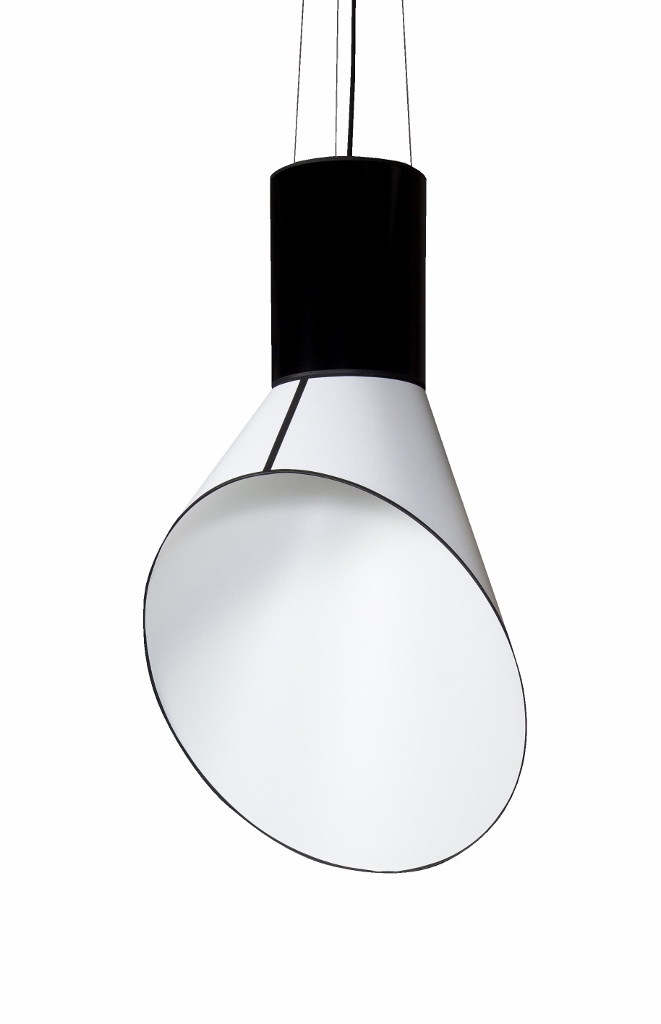 suspension_grand_cargo_cylindre_noir_hd_661x1024_