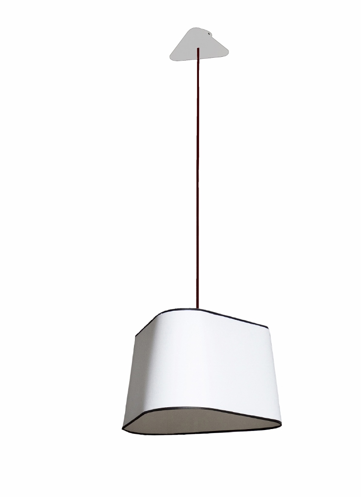 suspension_grand_nuage_blanc_diffusant_bordure_noire_744x1024_