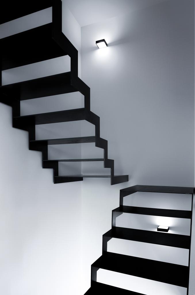 Applique TOAST ON/OFF 3000K Finition Noir Mat